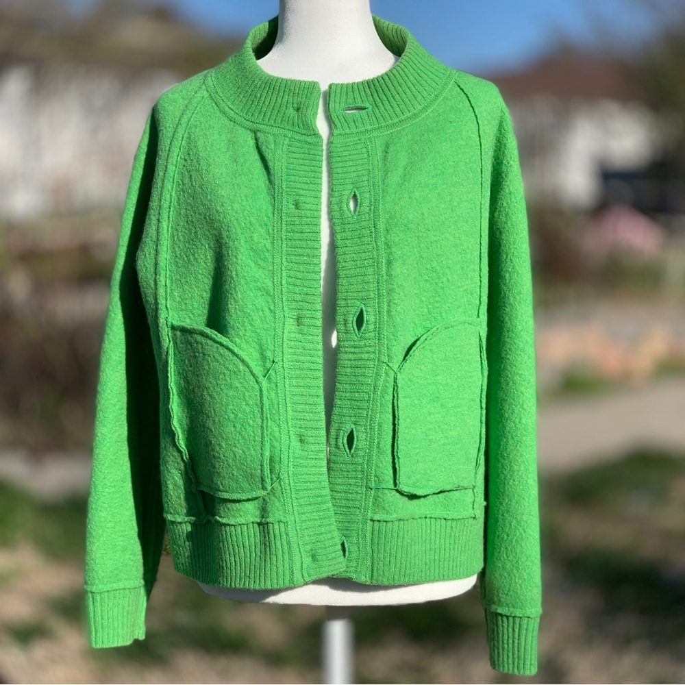 Jones New York Collection Bright Lime Green Merino Wool Cardigan ~ Women’s Large - Picture 3 of 5